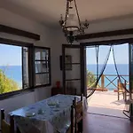 Unique Sea View House Vakantiehuis Kalandra