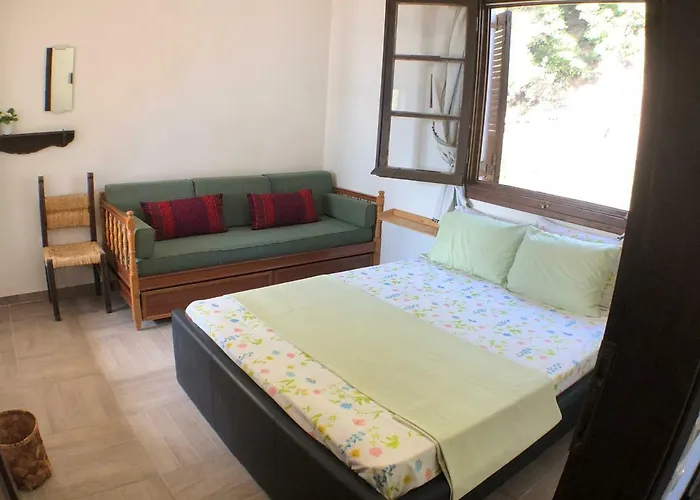 Nyaraló Unique Sea View House *