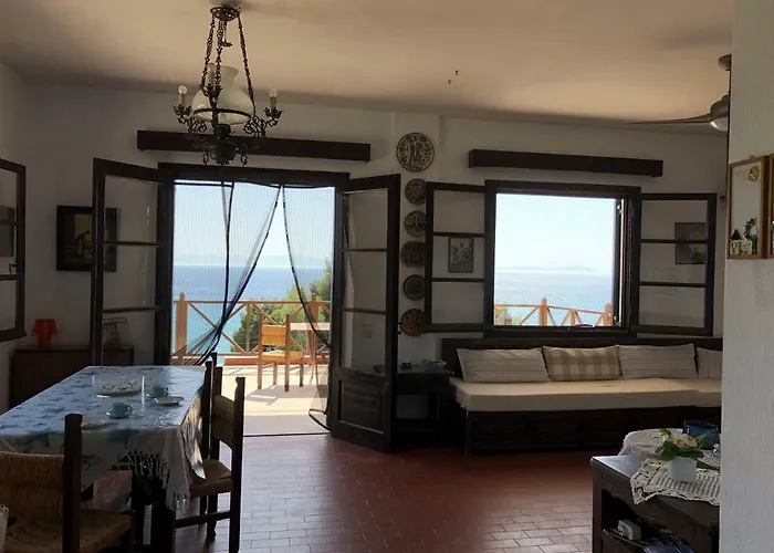 Unique Sea View House Nyaraló *