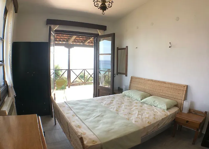 Unique Sea View House Nyaraló *